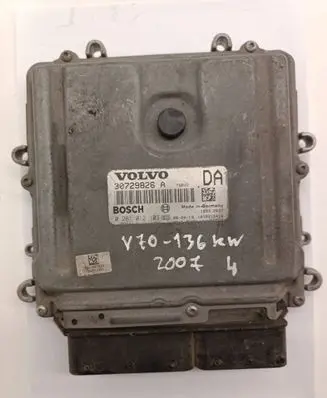 Volvo V70 Engine control unit/module 30729826A 0281012103 1039S12418