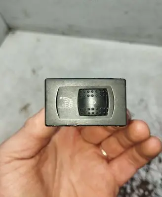 Volkswagen PASSAT B5.5 Seat heating switch 3B0963564D