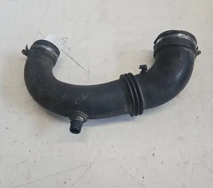Intercooler hose/pipe