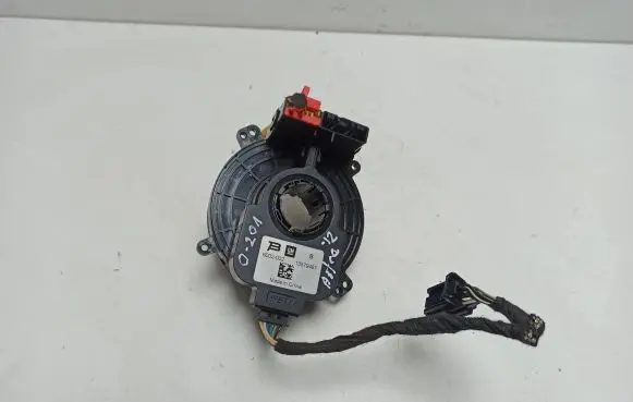 Opel Astra J Steering angle sensor 13579487