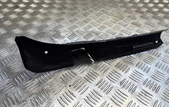 Mercedes-Benz C W204 Other trunk/boot trim element A2046931833