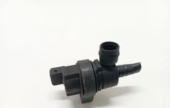 BMW 7 E65 E66 Vacuum valve 7507664