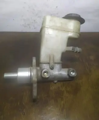 Opel Vectra C Master brake cylinder 320670692