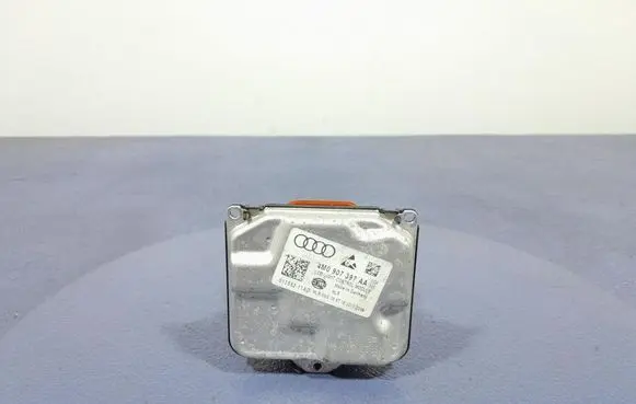 Audi A5 8T 8F Voltage converter/converter module 4M0907397AA