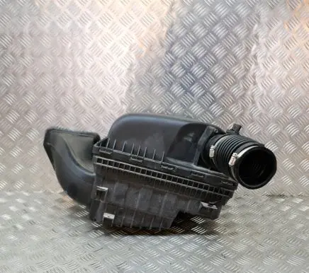Dodge RAM 1500 DS Air filter box 68164050AD