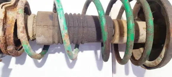 Ford Mondeo MK I Rear coil spring