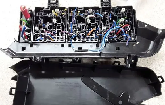 Land Rover Evoque I Fuse box set HK8314A067FA