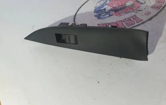Toyota RAV 4 (XA30) Electric window control switch 7427142010