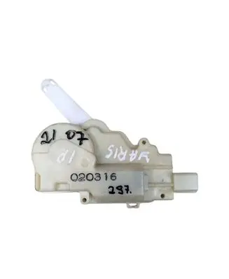 Toyota Yaris Central locking motor