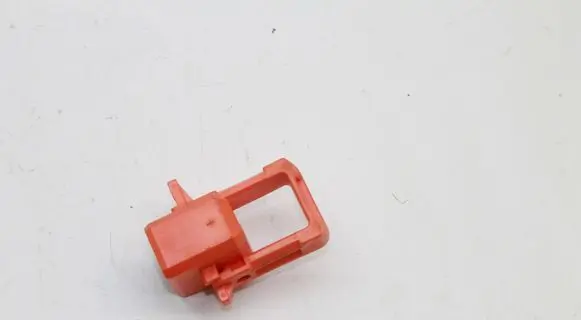 Lexus RX 330 - 350 - 400H Battery relay fuse 