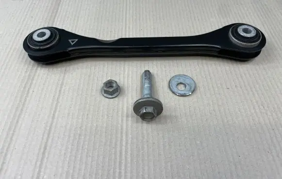 Porsche Macan (95B) Rear control arm 8K0501529L