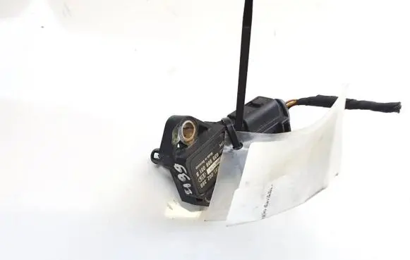 Skoda Octavia Mk2 (1Z) Air pressure sensor 038906051B 0281002399