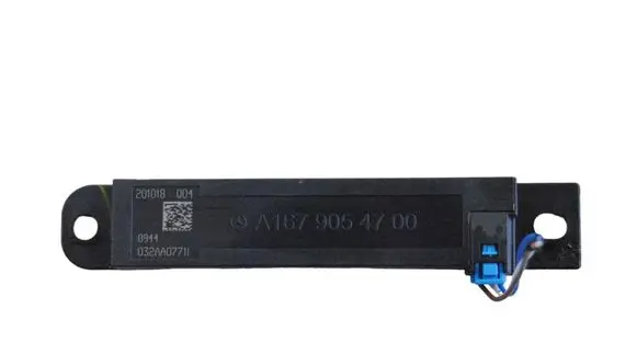 Mercedes-Benz CLA C118 X118 Keyless system antenna A1679054700