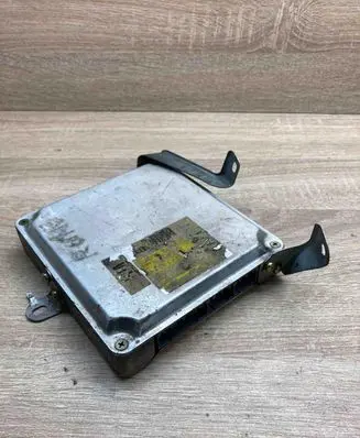 Toyota Hilux (N140, N150, N160, N170) Engine control unit/module ECU 1758001092