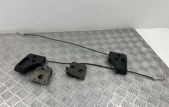 BMW 5 E60 E61 Seat back rest lock catch 7112864