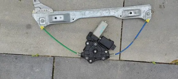 Opel Corsa D Sliding door motor assembly PBT30GF