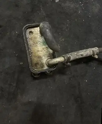 Volvo V70 Engine oil radiator 