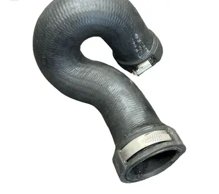 Intercooler hose/pipe