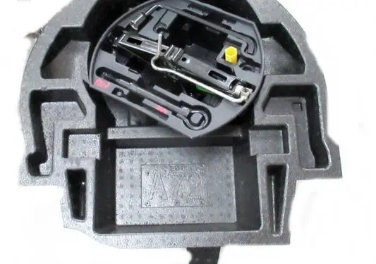 Peugeot 207 Spare wheel section trim 
