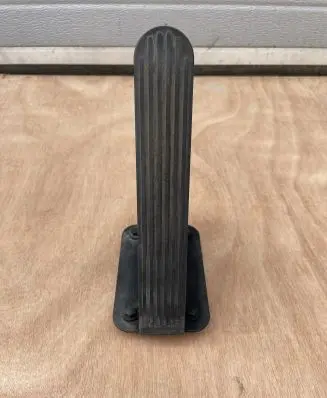 Smart ForTwo I Accelerator throttle pedal 0280752226 9002245V0170000