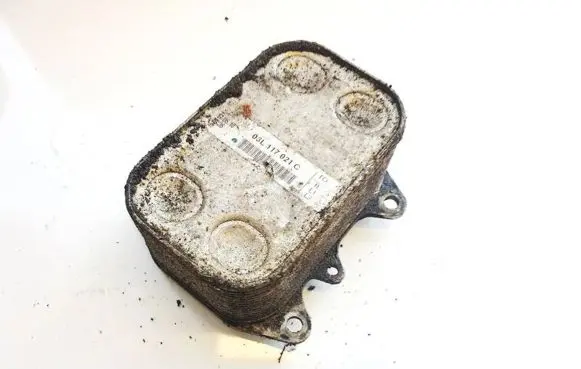 Engine oil radiator