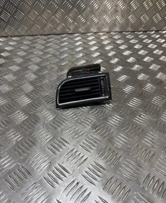 Skoda Superb B6 (3T) Dashboard side air vent grill/cover trim 3T0819701