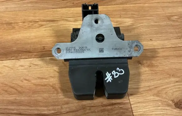 Ford Focus Tailgate/trunk/boot lock/catch/latch 8M51R442A66DC 312115 01041155005