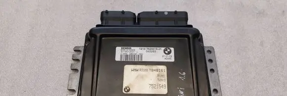 Mini One - Cooper R50 - 53 Engine control unit/module 7520019