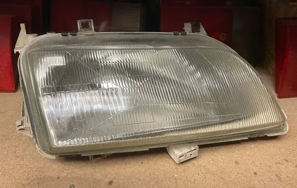 Ford Galaxy Headlight/headlamp 0301048302 7M1941016H