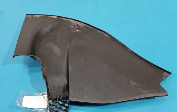 BMW 5 G30 G31 G38 Wiper trim 7388715 IMPRK1550509