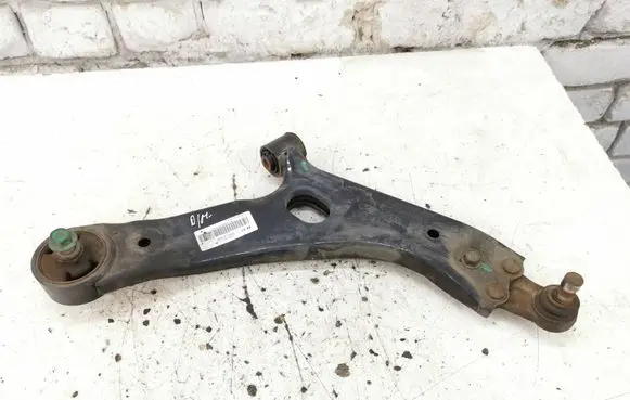 Hyundai ix35 Front lower control arm/wishbone 545012Y500 00000022615B