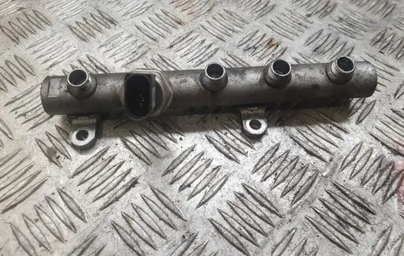 Audi A6 S6 C6 4F Fuel main line pipe 059130089AA