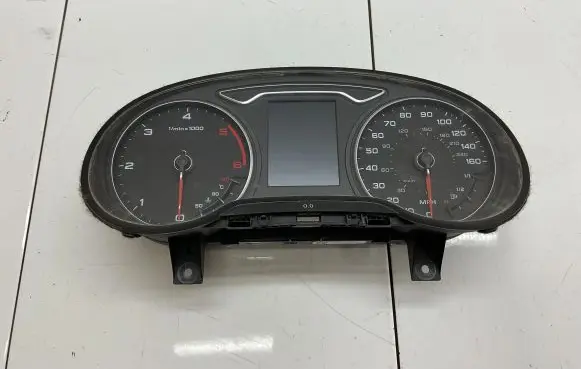 Audi A3 S3 8V Speedometer (instrument cluster) 8V0920971E