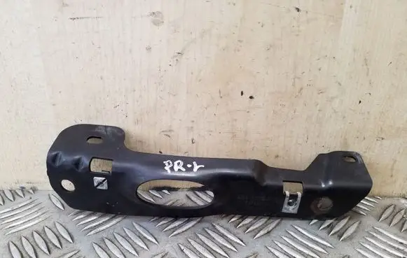 BMW 5 E60 E61 Other engine bay part 61667117645 7117645