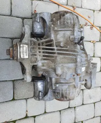 BMW X6 E71 Rear differential P758602503 7586025