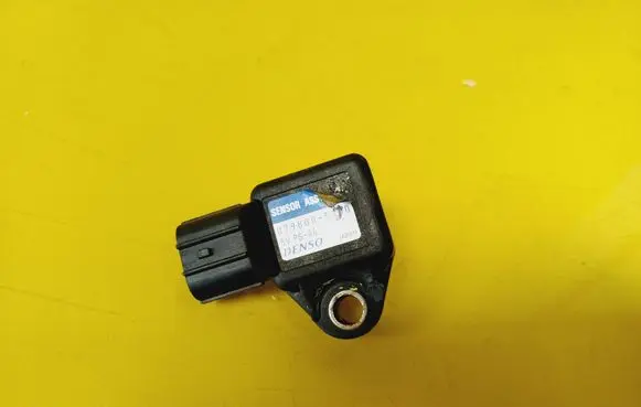 Honda Civic Air pressure sensor 0798005410