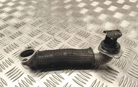 Ford Fiesta EGR valve line/pipe/hose 19351H01