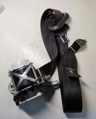Skoda Roomster (5J) Front seatbelt 5J1857702A 34022854 037007Y4318390