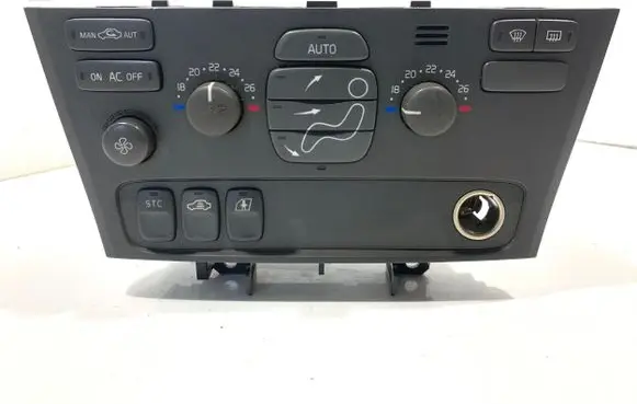 Volvo V70 Climate control unit 9452368 7923 46E34T00155