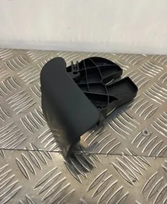 Audi A8 S8 D4 4H Engine bonnet (hood) release handle 4H1823633 4H1823533