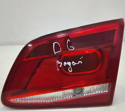Volkswagen PASSAT B7 Tailgate rear/tail lights 3AE945094J