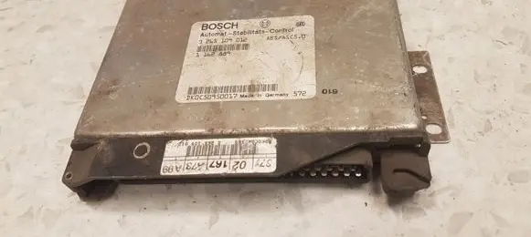 BMW 7 E38 ABS control unit/module 0265109012