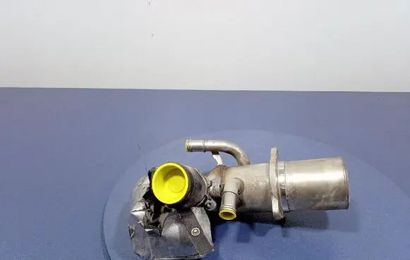 Audi A4 S4 B9 EGR valve cooler 04L131512A