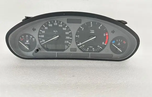BMW 3 E36 Speedometer (instrument cluster) 8361210 6160583104