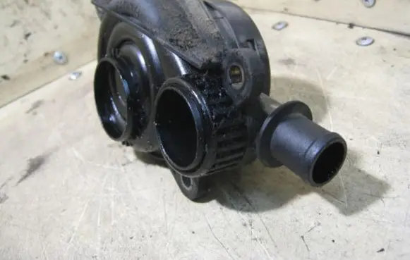Breather/breather pipe/hose