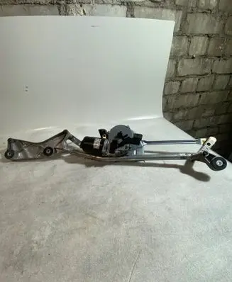 Mercedes-Benz ML W164 Front wiper linkage and motor A1648202442 405191