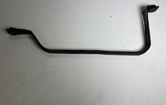 Audi A5 Fuel tank mounting bracket 8W0201653G