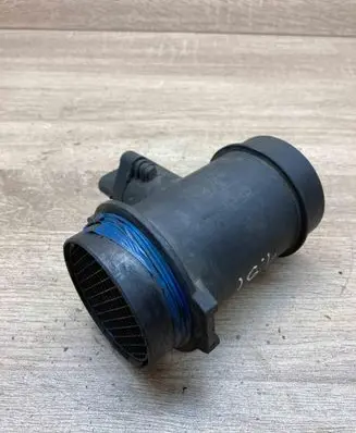 BMW 3 E46 Mass air flow meter 1433565 0280217124