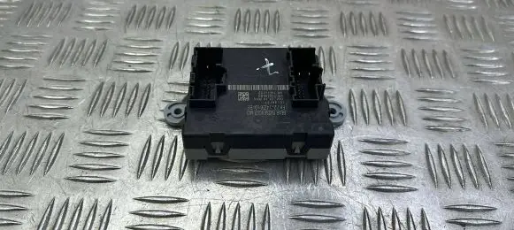 Land Rover Discovery Sport Door control unit/module FK7214D619BE HR7214D619BB