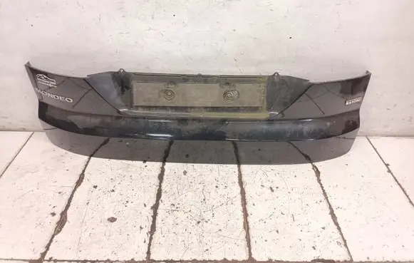 Ford Mondeo MK IV Tailgate trim BS71N423A40A